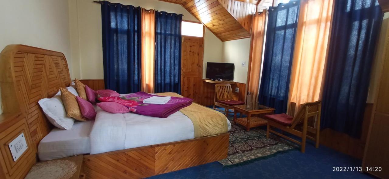 Heavenly Daze Cottage Manāli Eksteriør billede